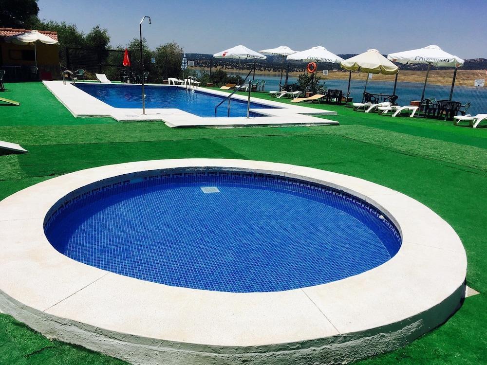 לה פואבלה דה לוס אינפאנטס Aparthotel Las Palomas מראה חיצוני תמונה